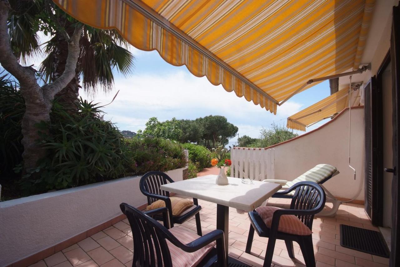 Residence Villa Morcone Capoliveri  Extérieur photo